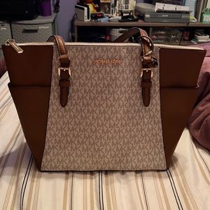 This is a Michael kors purse a tote